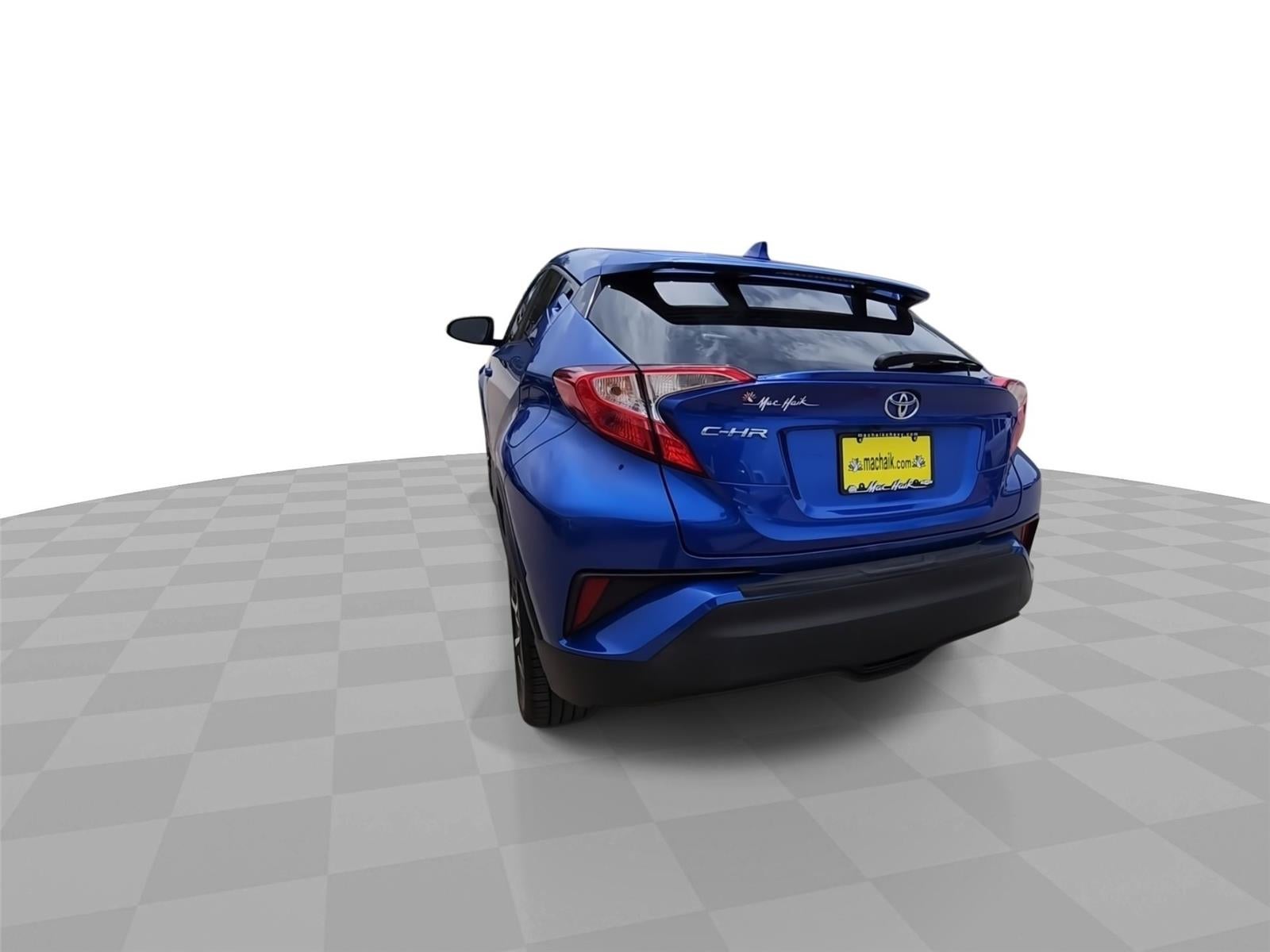2022 Toyota C-HR XLE