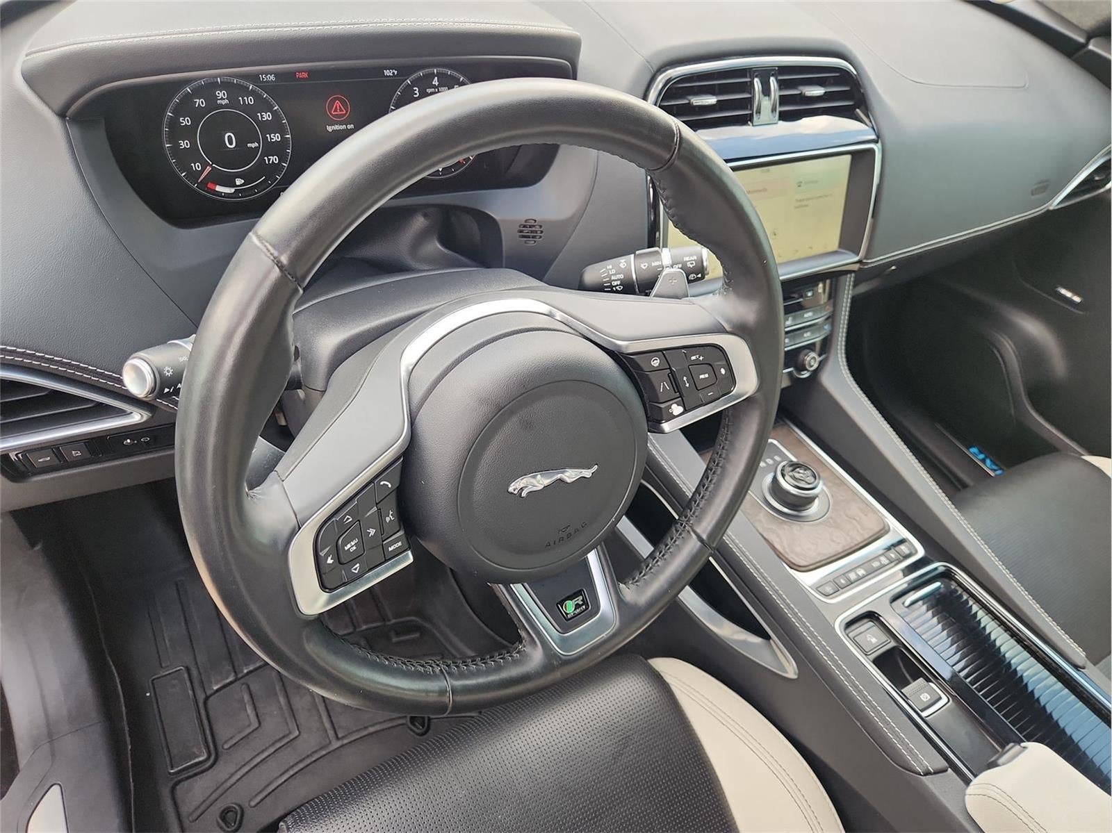 2020 Jaguar F-PACE 25t R-Sport