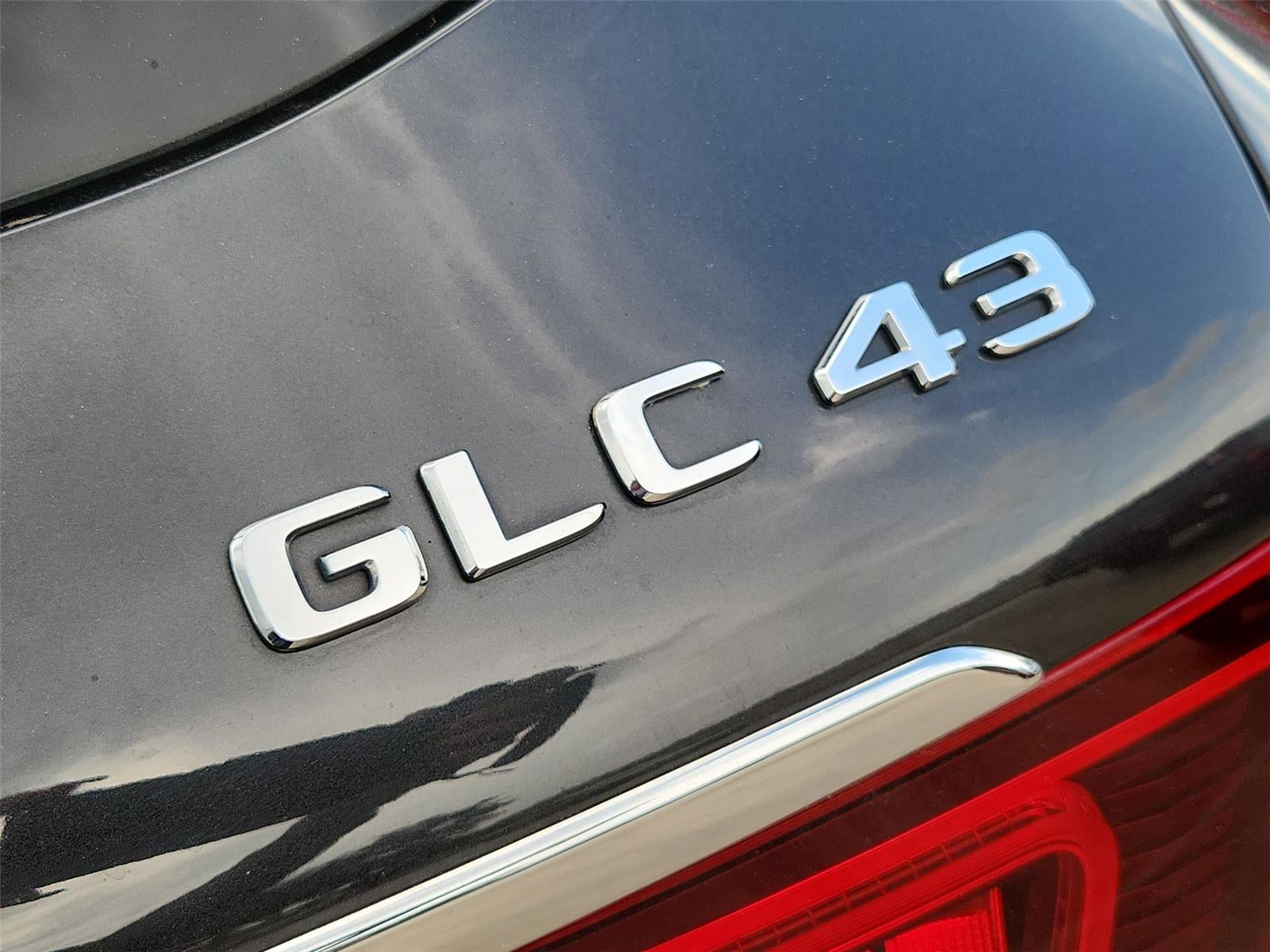 2021 Mercedes-Benz GLC GLC 300