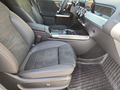 2024 Mercedes-Benz GLB 250 GLB 250