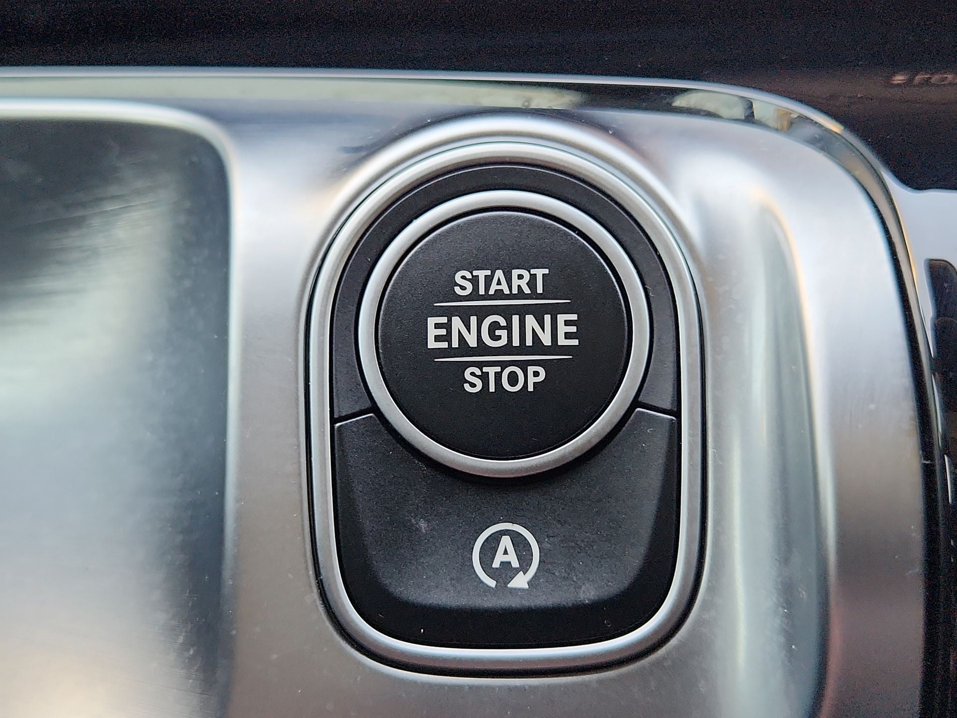2024 Mercedes-Benz GLB 250 GLB 250