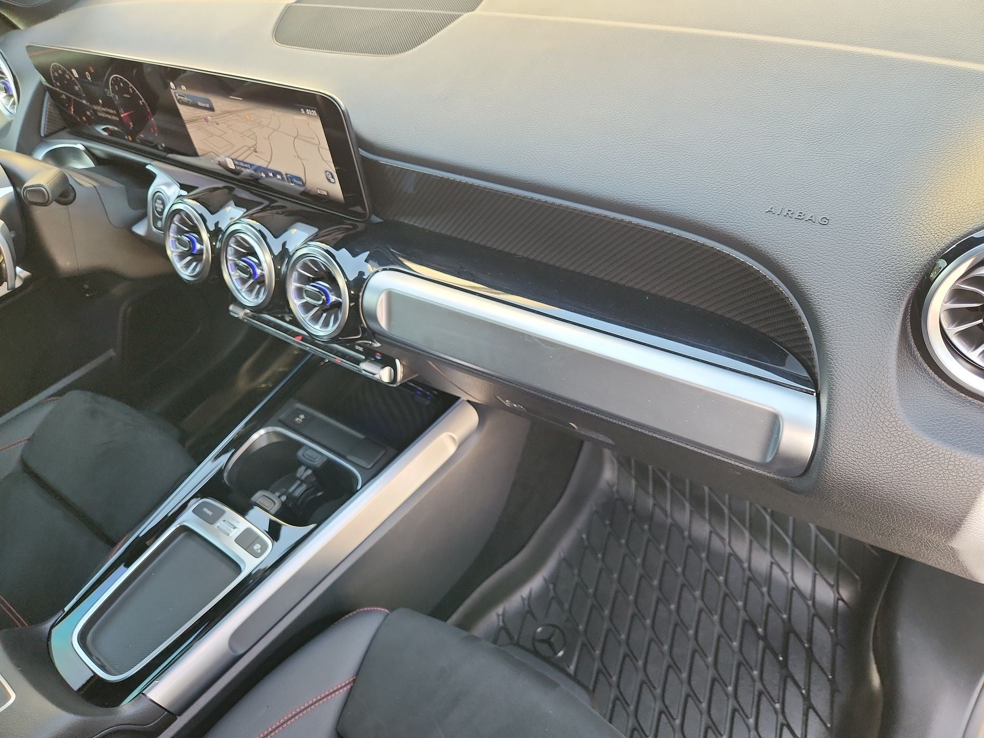 2024 Mercedes-Benz GLB 250 GLB 250