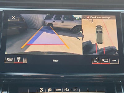 2021 Audi Q8 Premium