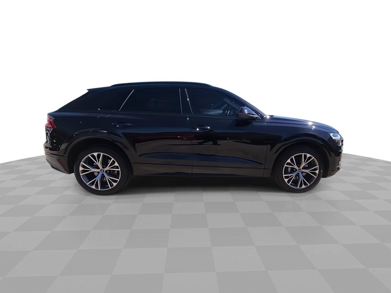 2021 Audi Q8 Premium