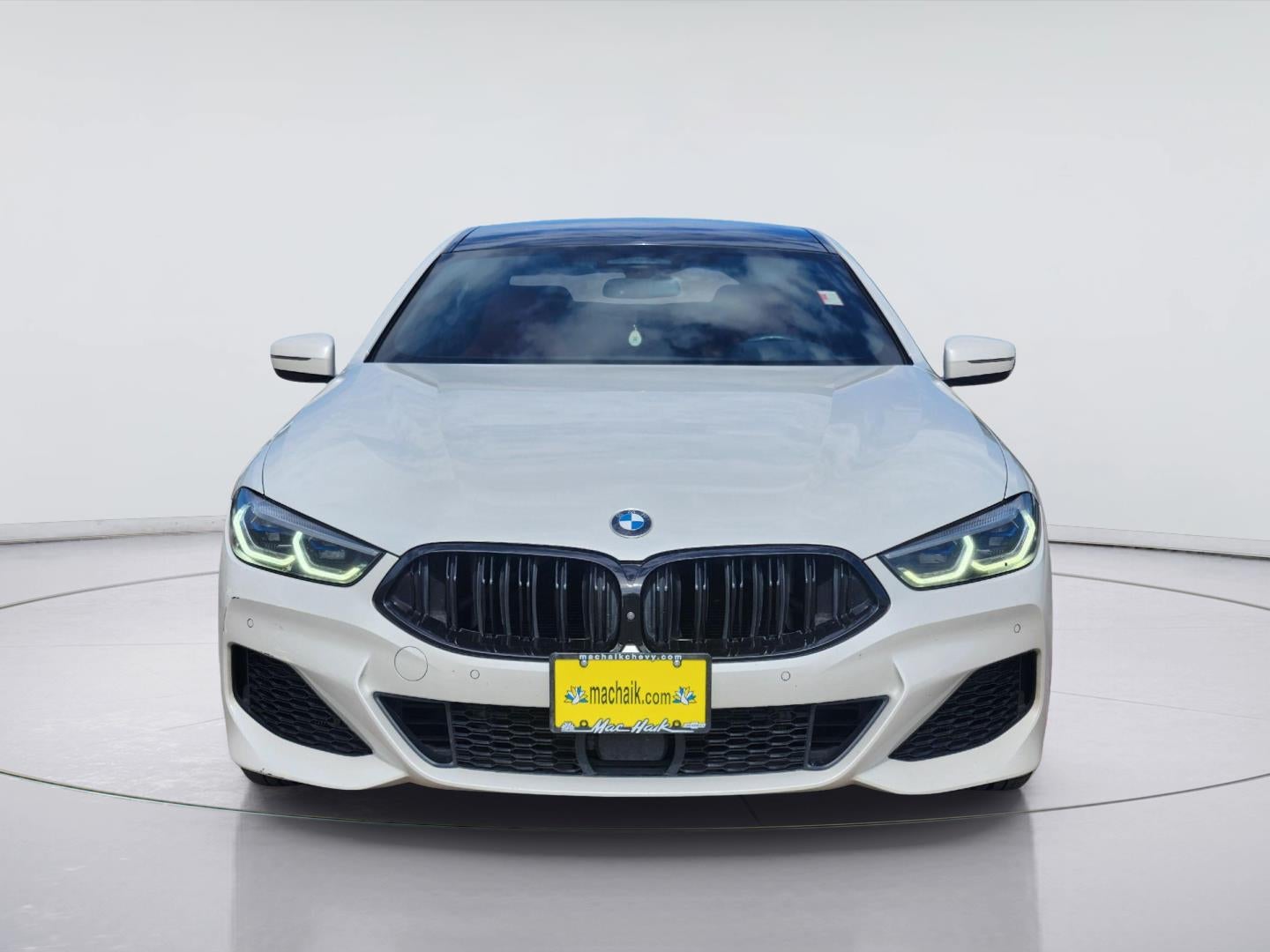 2022 BMW 8 Series 840i