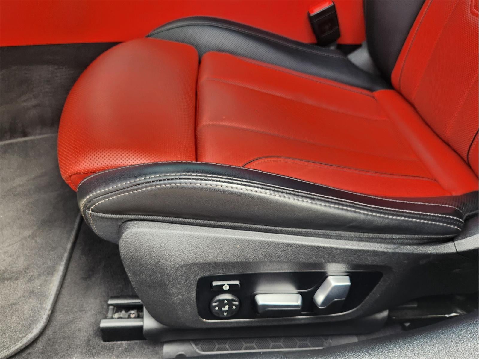 2022 BMW 8 Series 840i