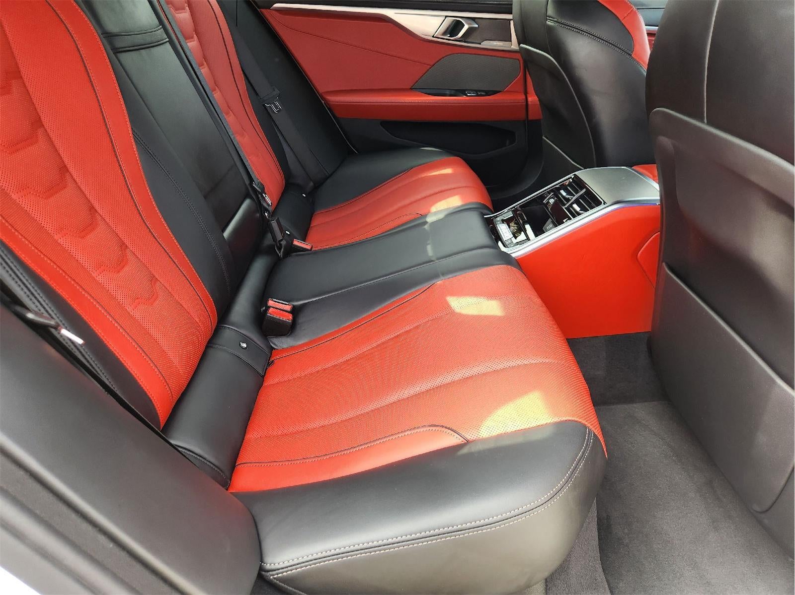 2022 BMW 8 Series 840i