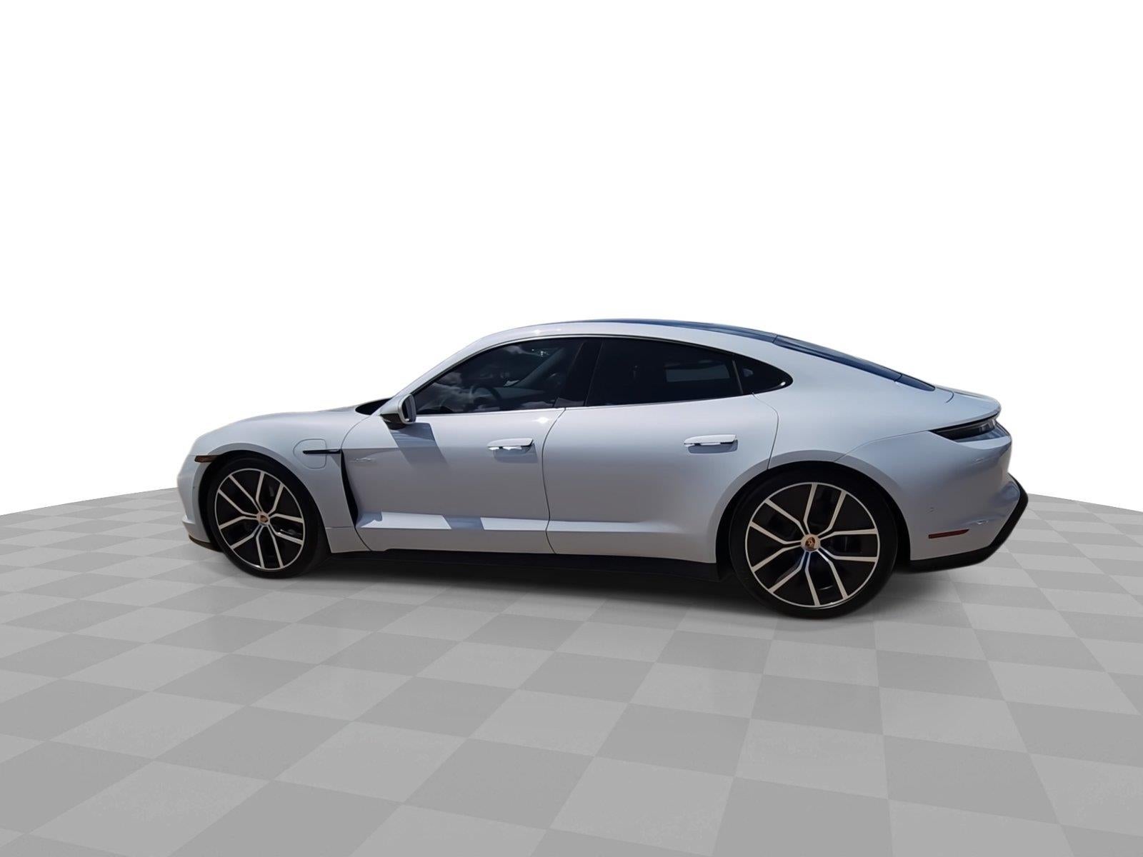 2025 Porsche Taycan 4