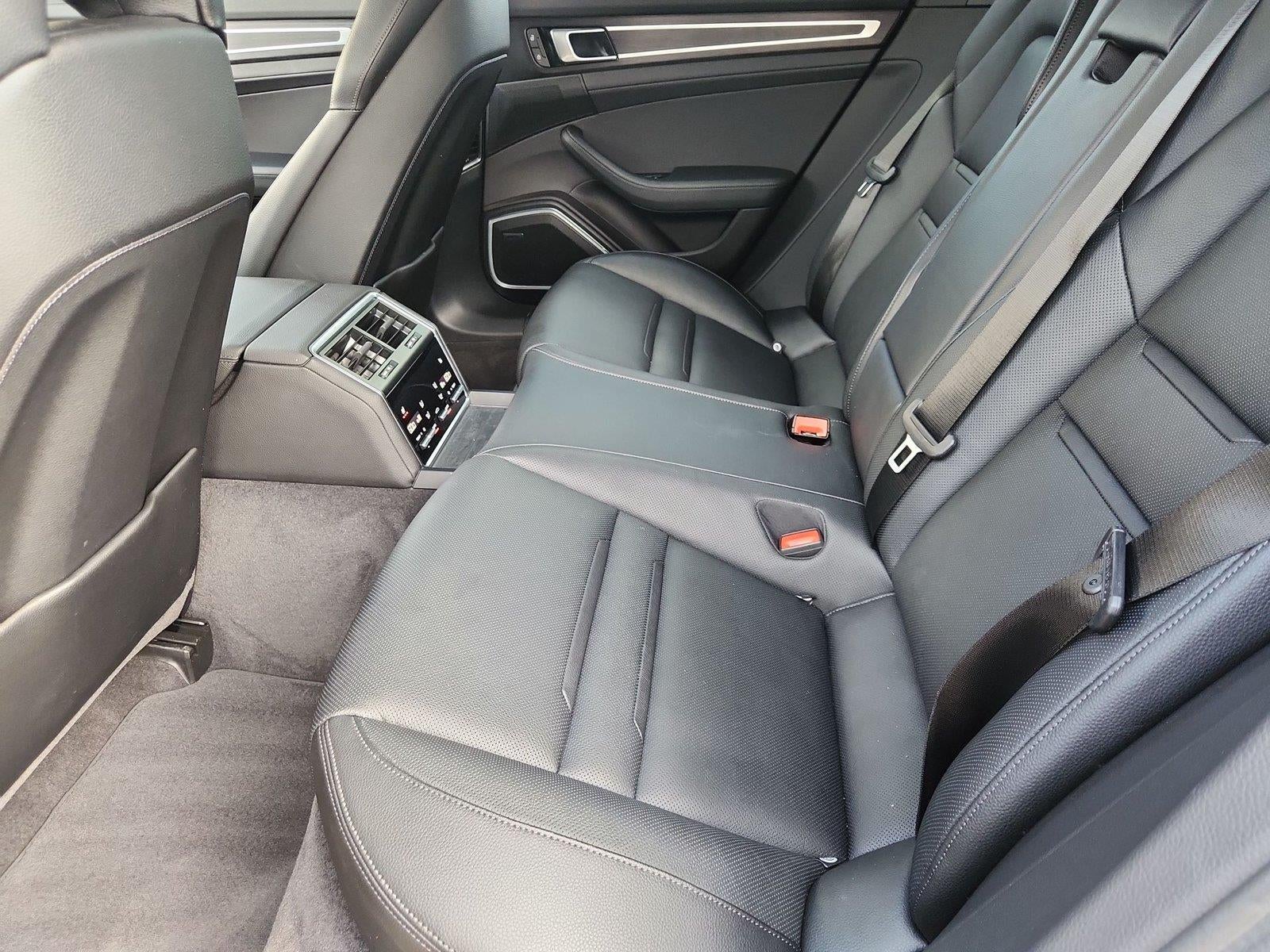 2023 Porsche Panamera Platinum Edition