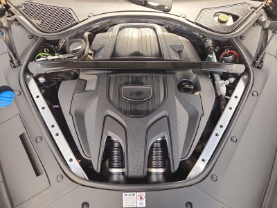 2023 Porsche Panamera Platinum Edition