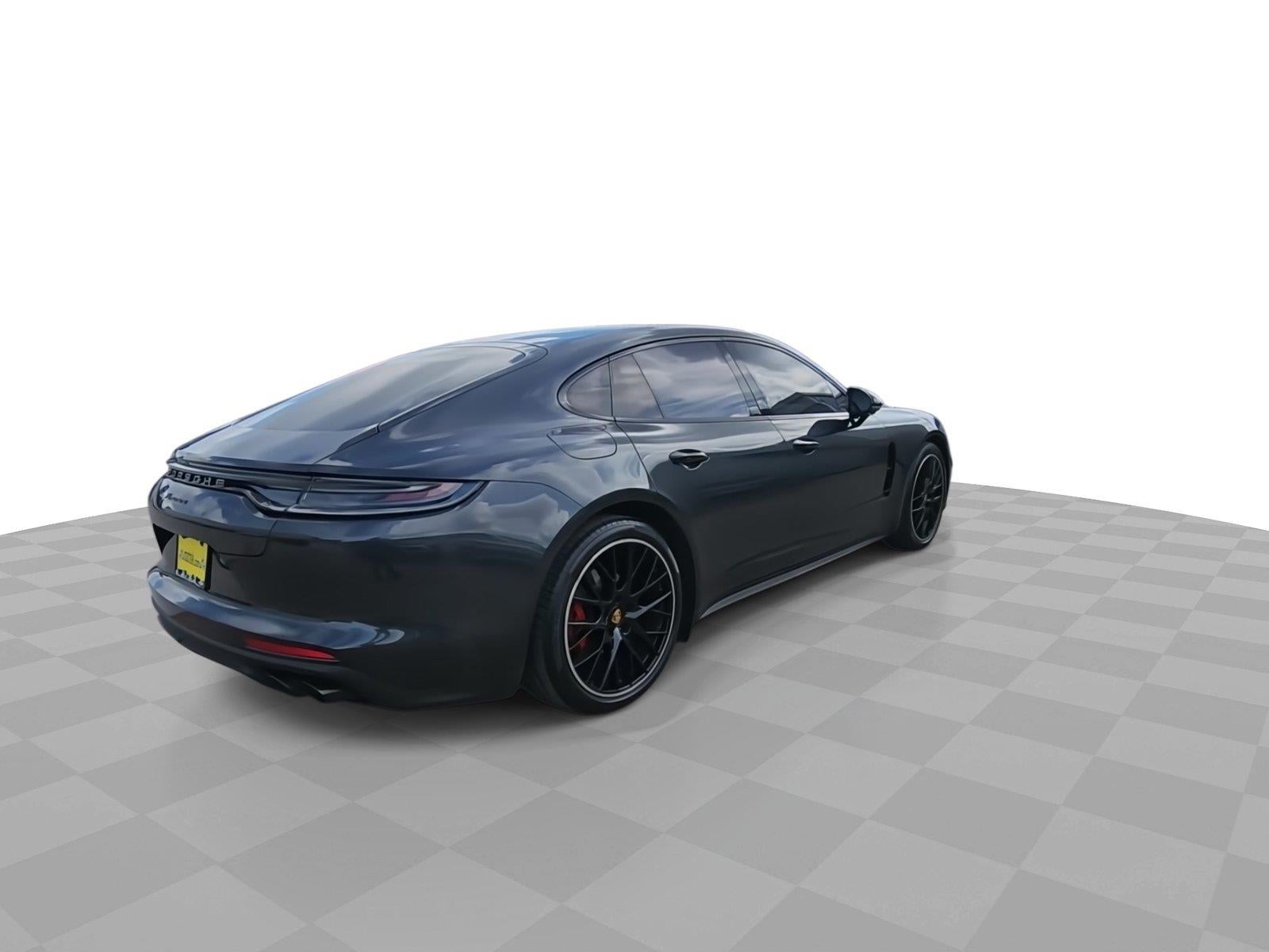 2023 Porsche Panamera Platinum Edition