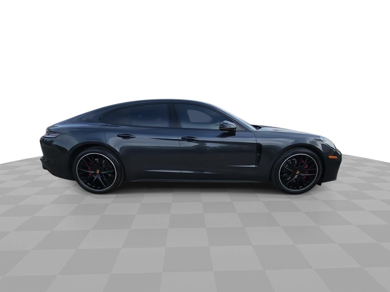2023 Porsche Panamera Platinum Edition