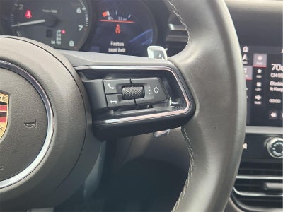 2022 Porsche Macan AWD