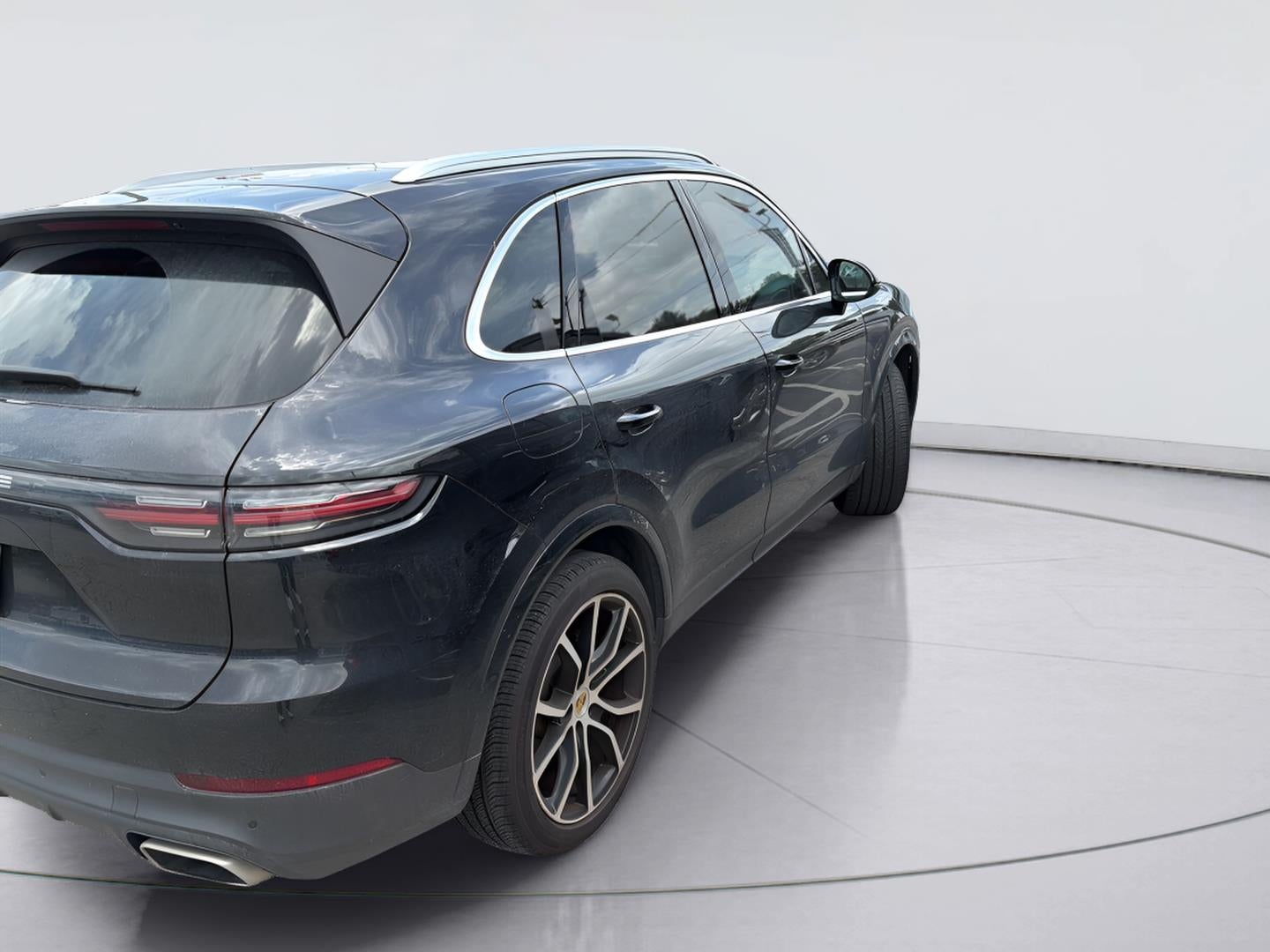 2022 Porsche Cayenne Base