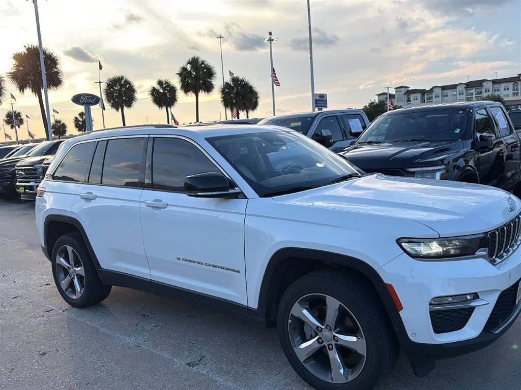 2022 Jeep Grand Cherokee Limited