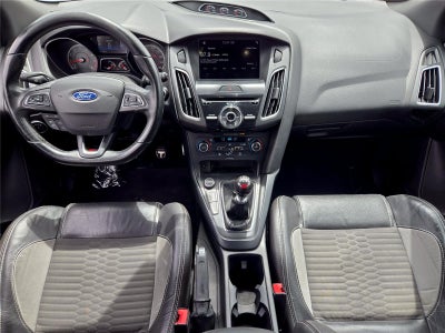 2017 Ford Focus ST