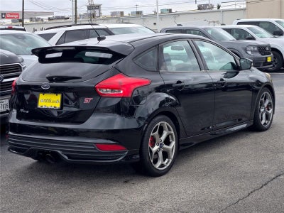 2017 Ford Focus ST