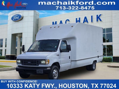 2003 Ford Econoline Commercial Cutaway Standard