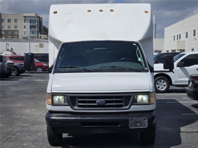 2003 Ford Econoline Commercial Cutaway Standard