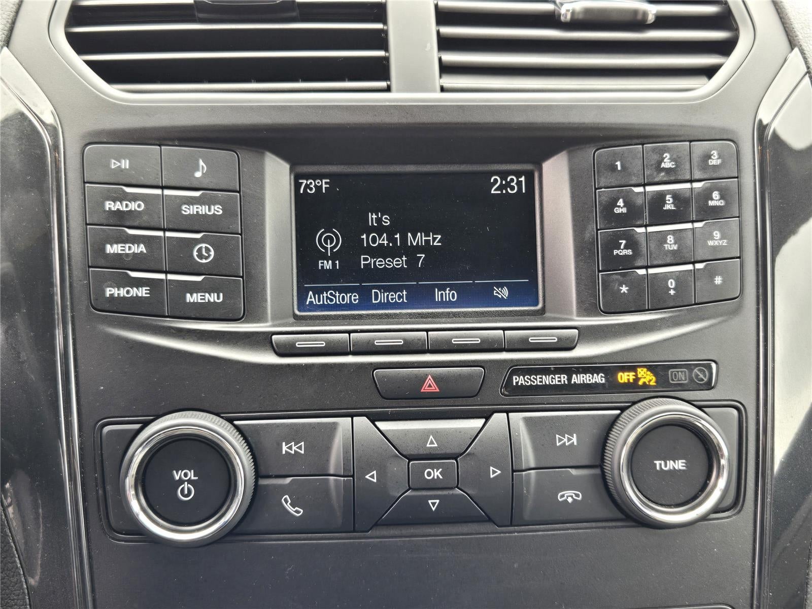 2018 Ford Explorer Base