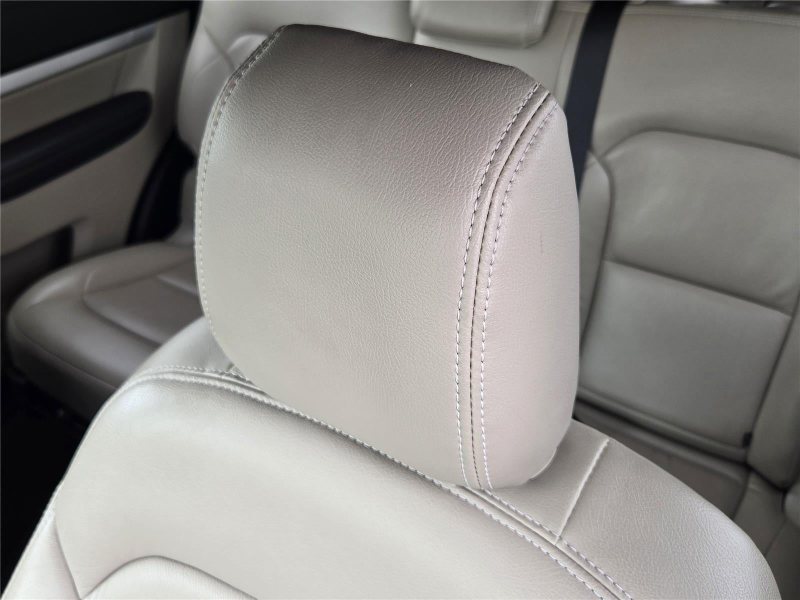 2018 Ford Explorer Base