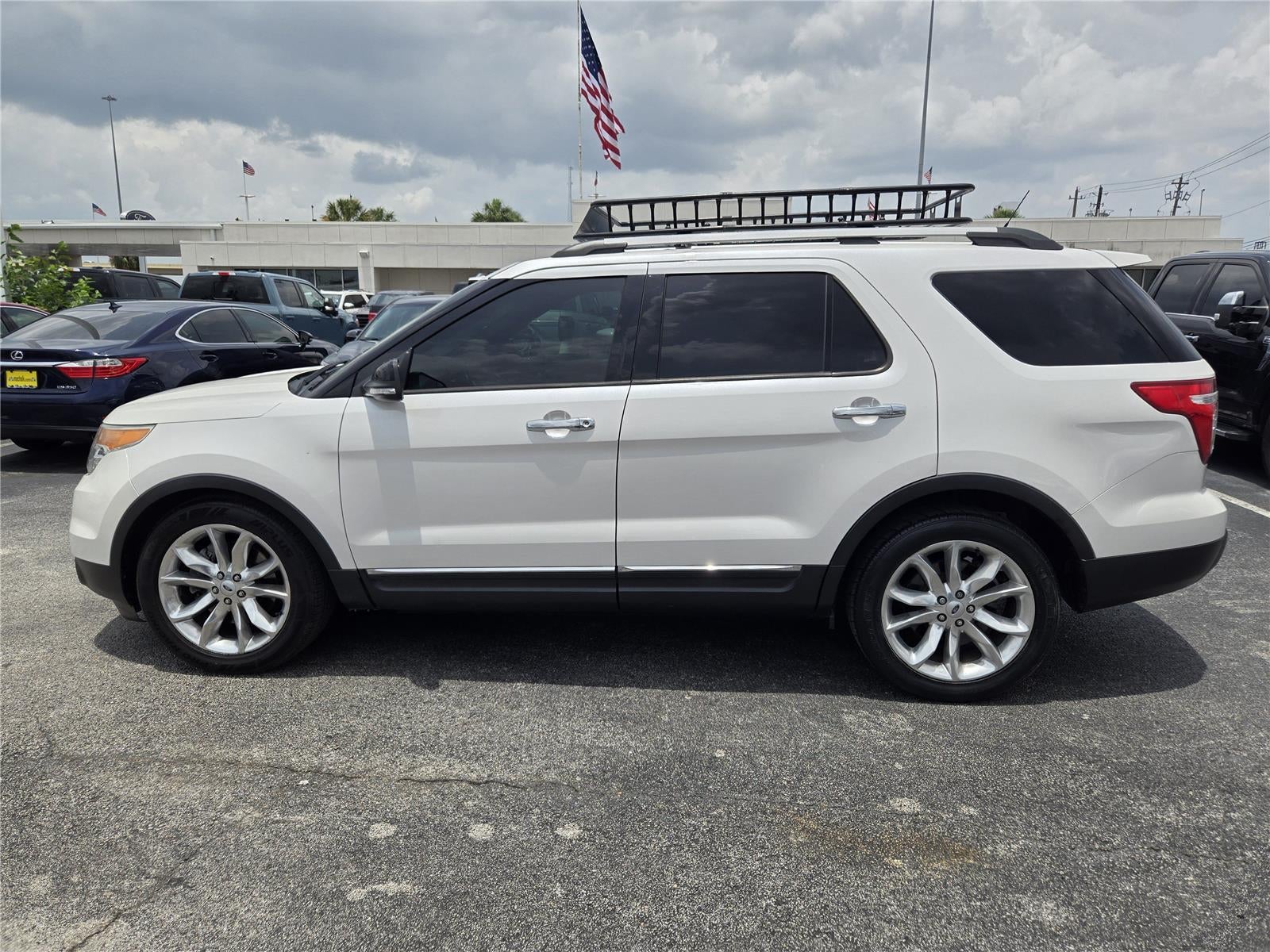 2013 Ford EXPLORER XLT