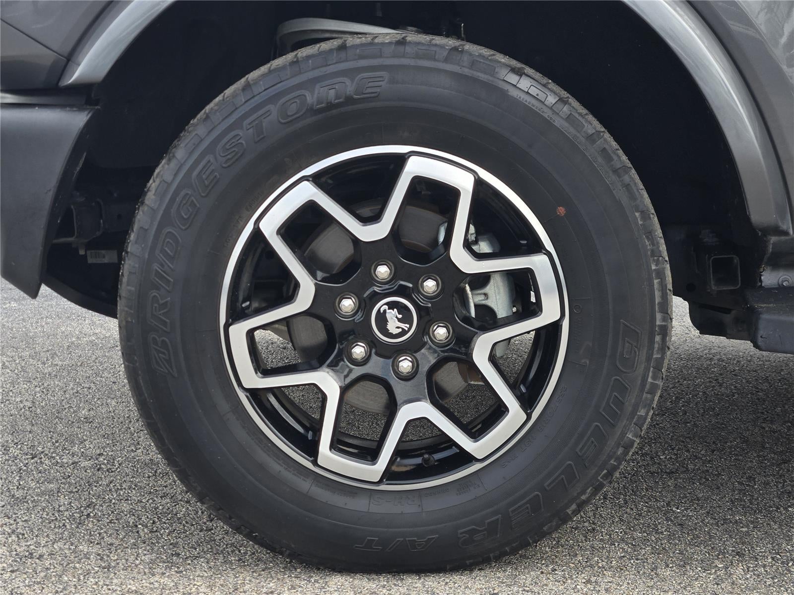 2022 Ford BRONCO Base