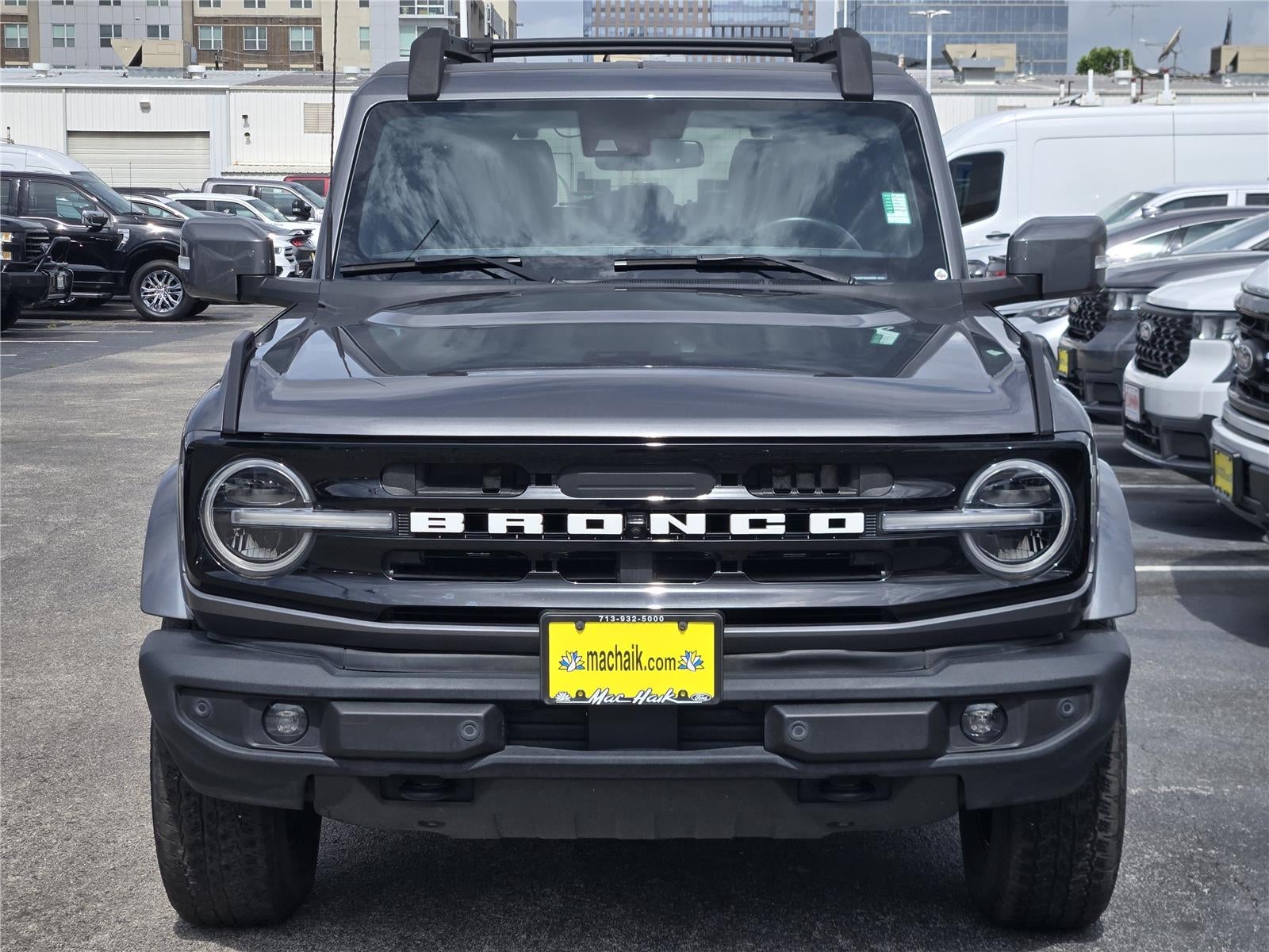 2022 Ford BRONCO Base