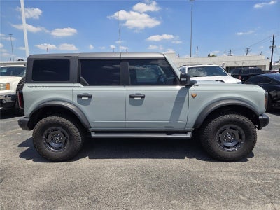 2023 Ford Bronco Badlands Advanced