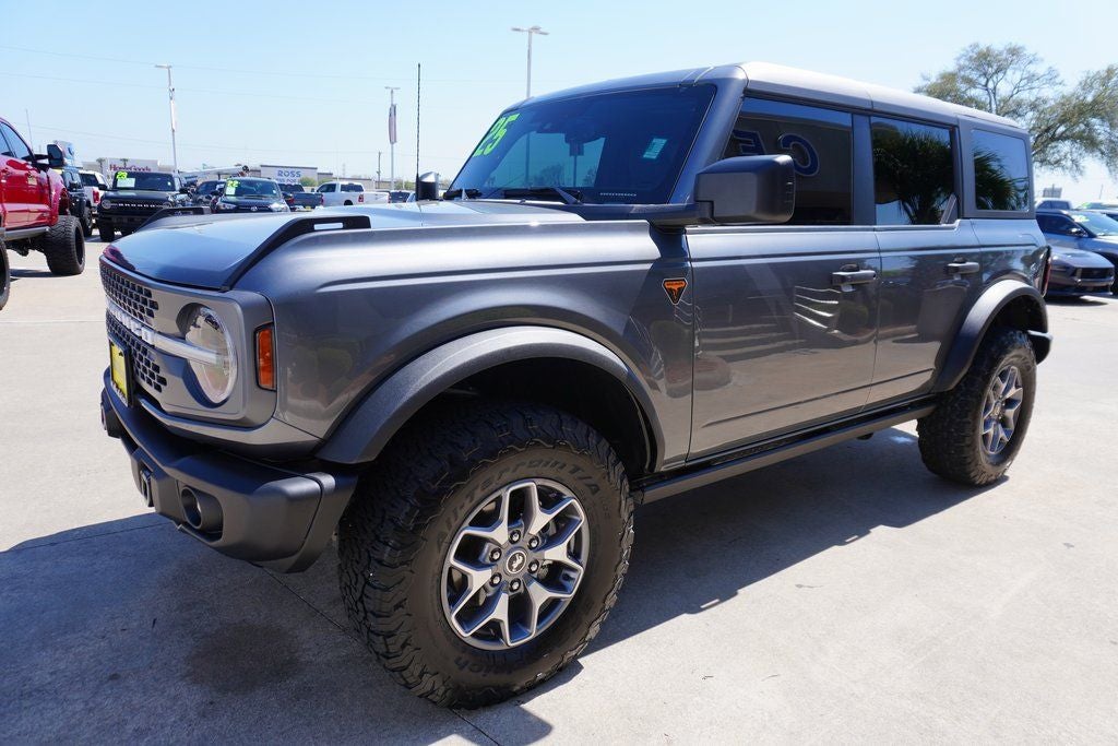 2025 Ford Bronco Badlands