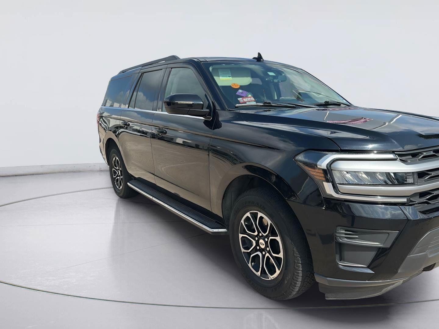 2022 Ford Expedition Max XLT