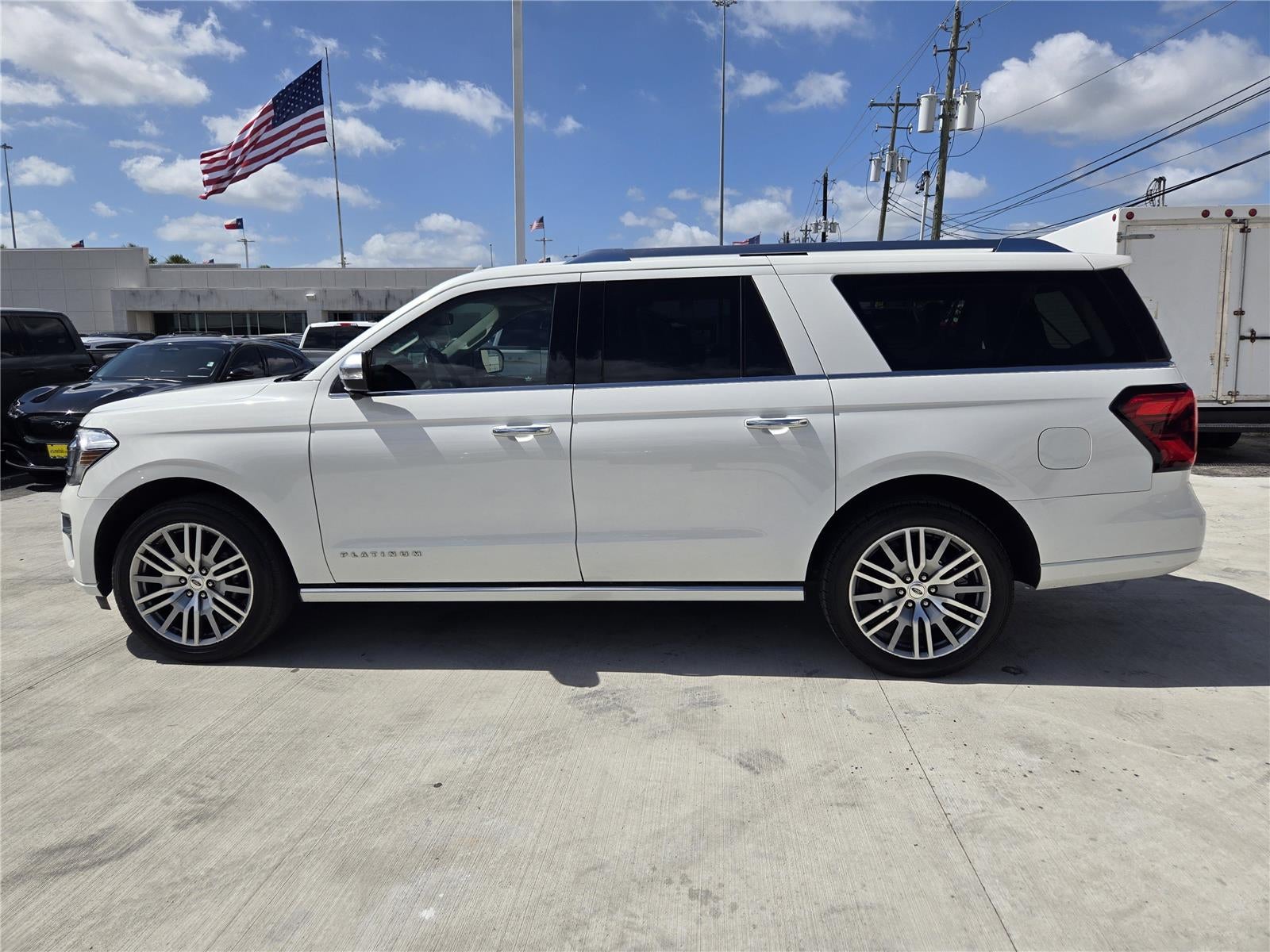 2022 Ford EXPEDITION PLAT