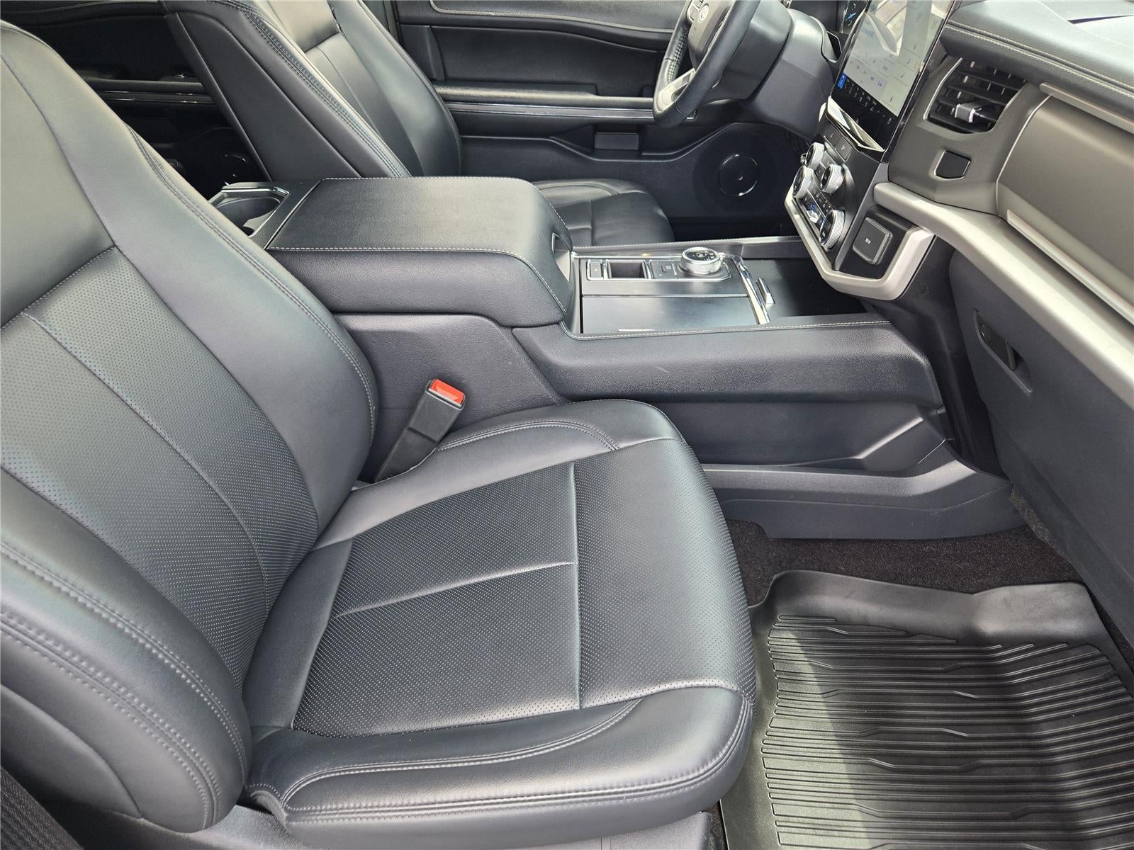 2023 Ford Expedition XLT