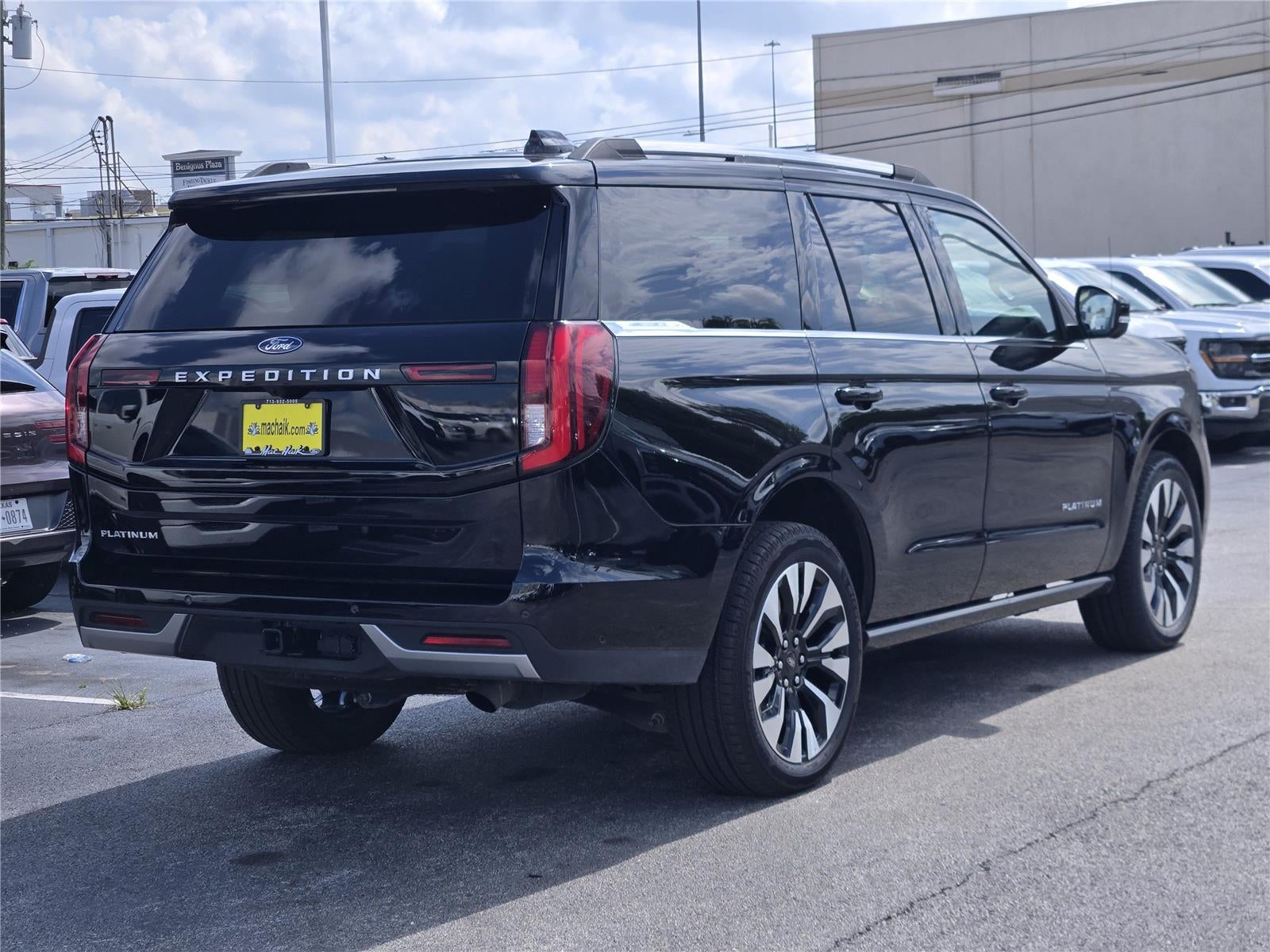 2025 Ford Expedition Platinum