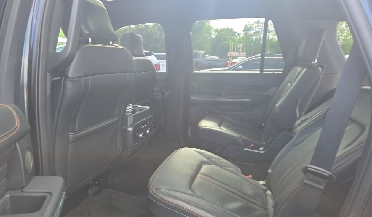 2023 Ford EXPEDITION PLATIN
