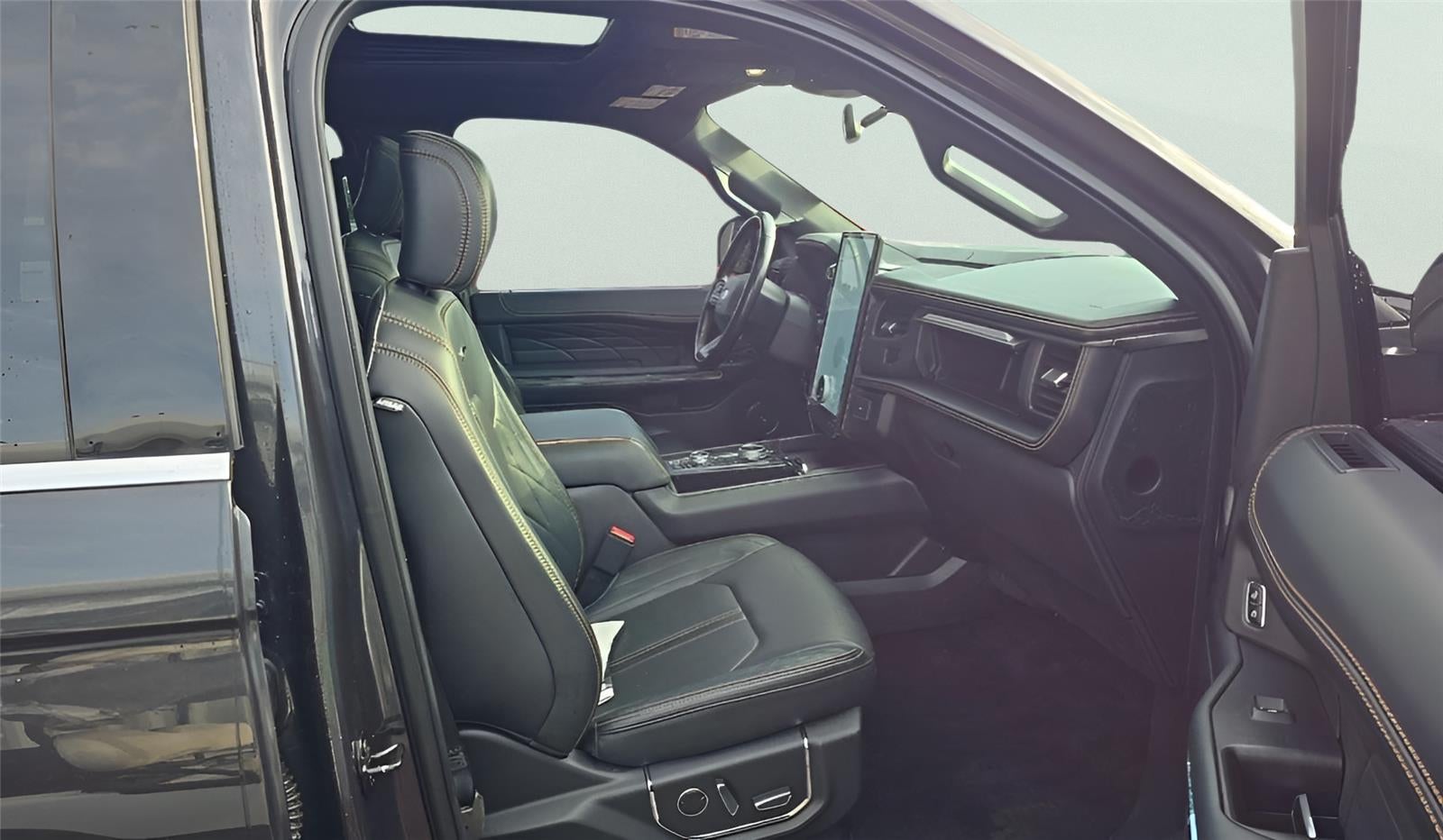 2023 Ford EXPEDITION PLATIN
