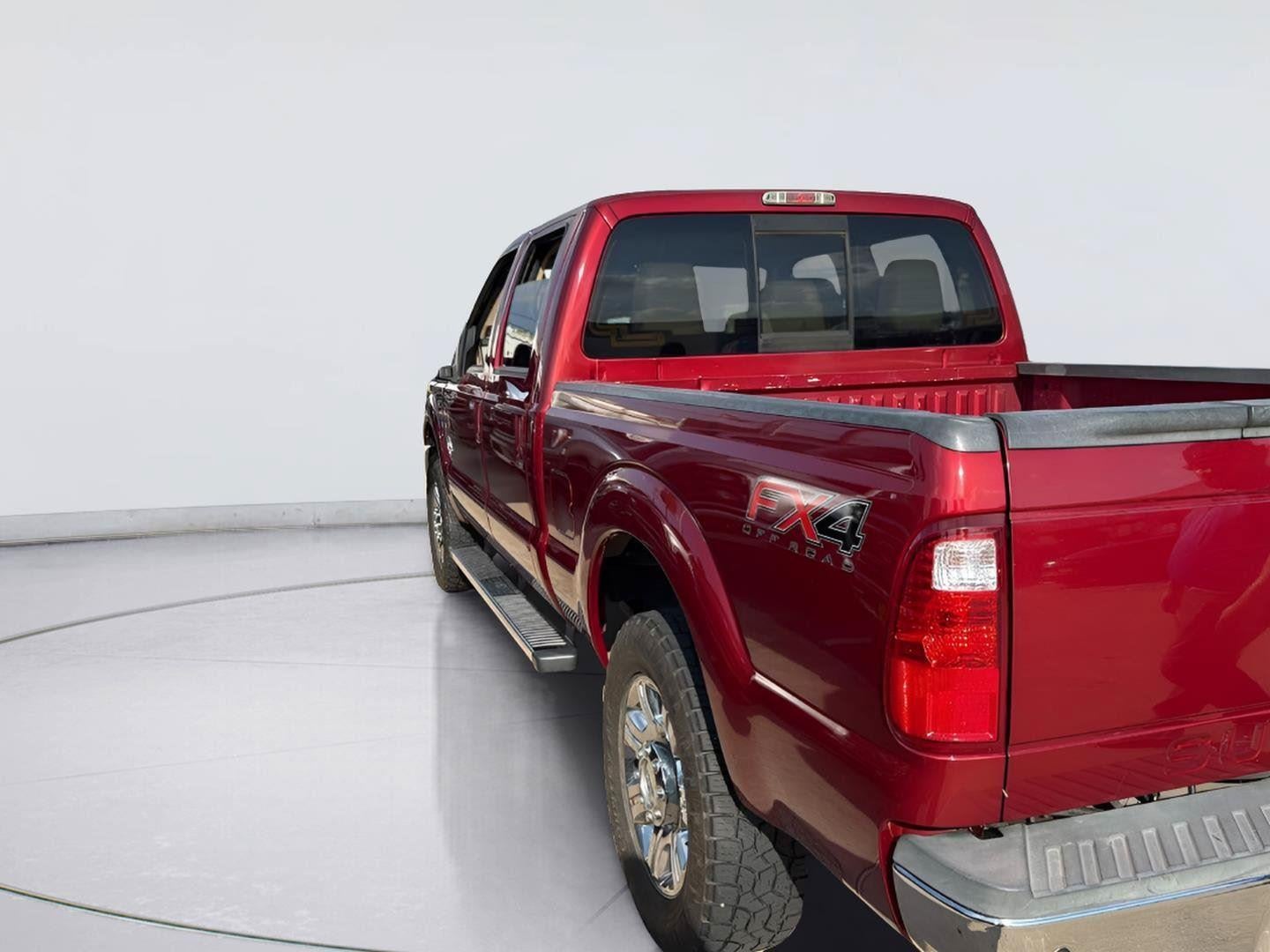 2015 Ford Super Duty F-250 SRW Lariat