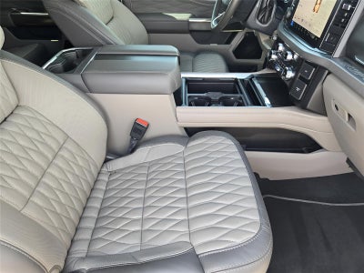 2026 Ford Super Duty F-250 SRW Platinum