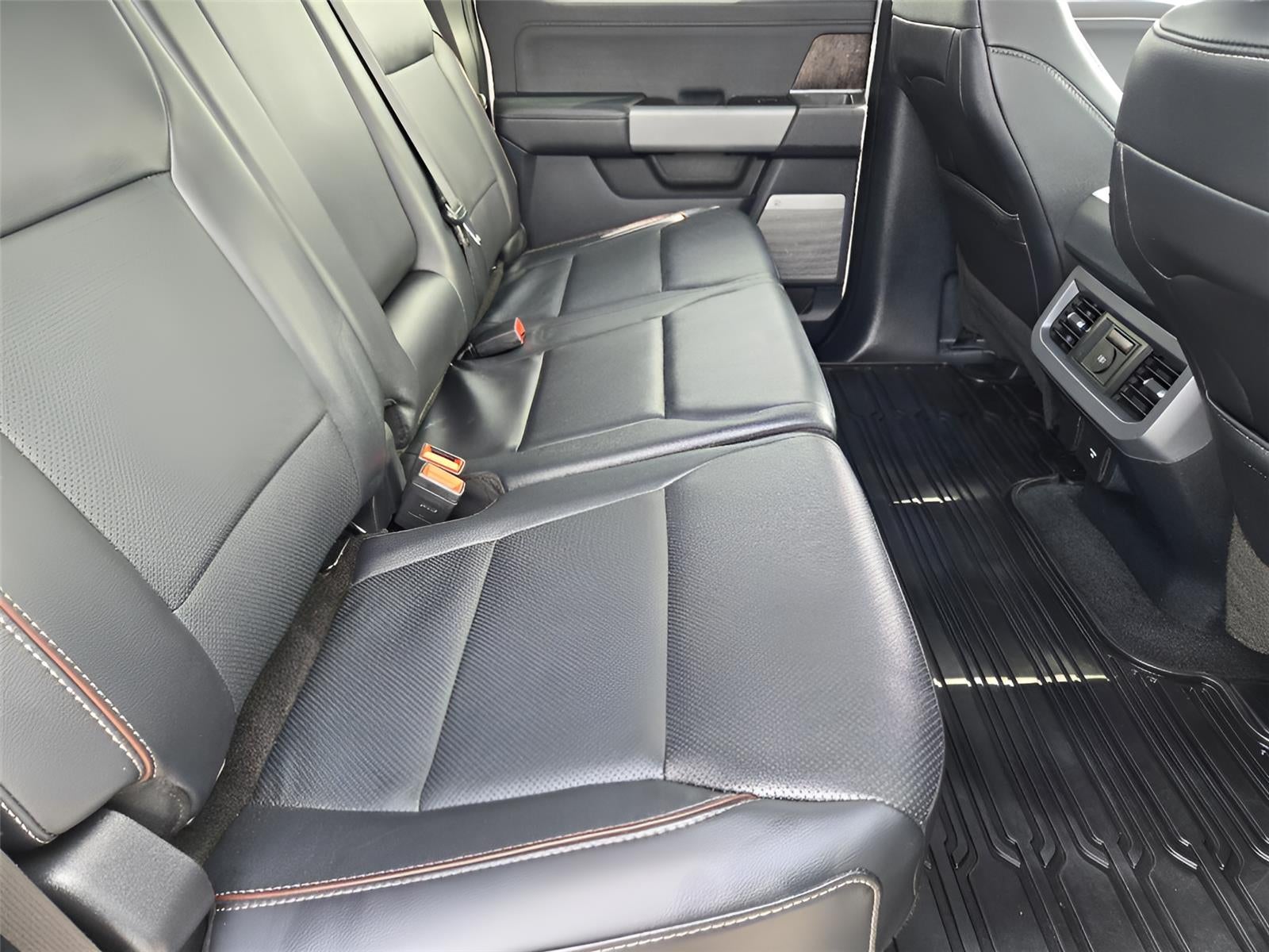2023 Ford Super Duty F-250 Lariat
