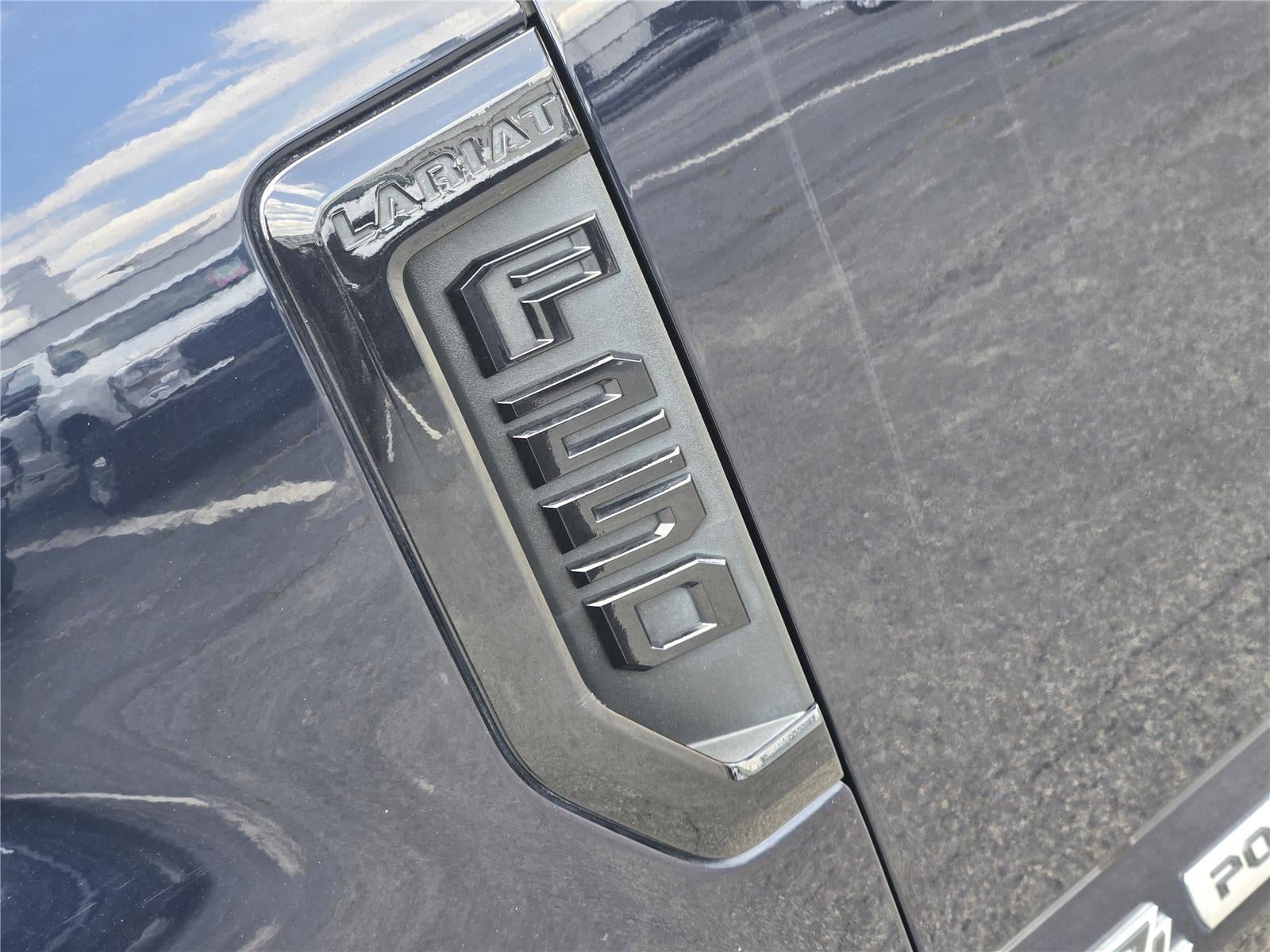 2022 Ford F-250SD Lariat