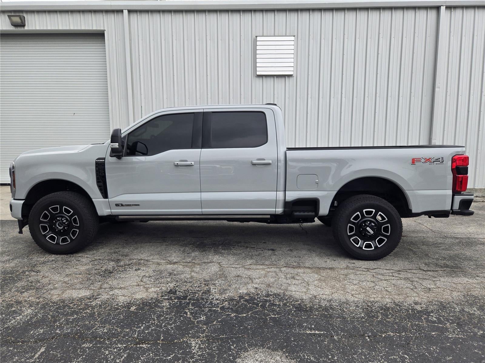 2025 Ford F-250SD Platinum