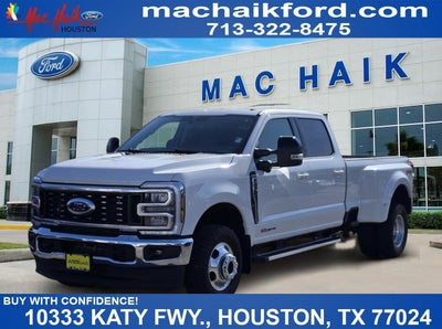 2026 Ford Super Duty F-350 DRW Lariat