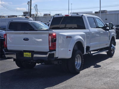 2026 Ford Super Duty F-350 DRW Lariat