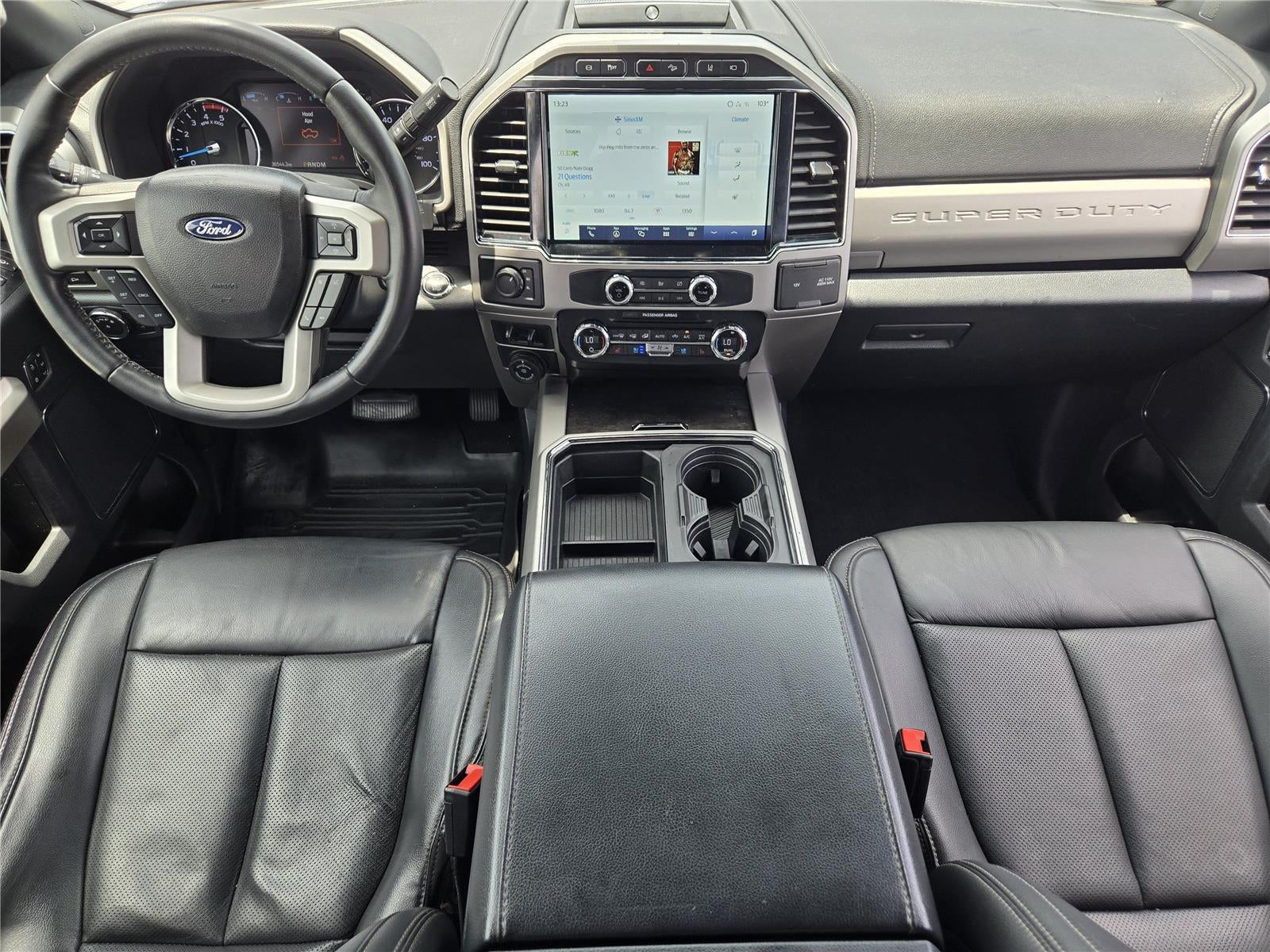 2022 Ford Super Duty F-350 DRW LARIAT