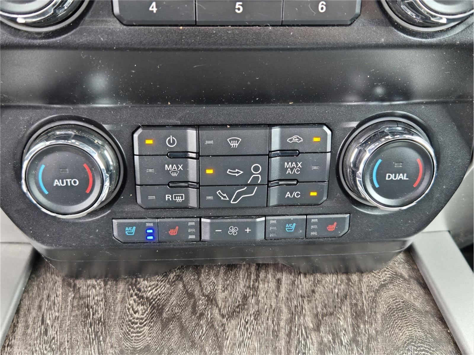 2019 Ford F-450SD Lariat DRW