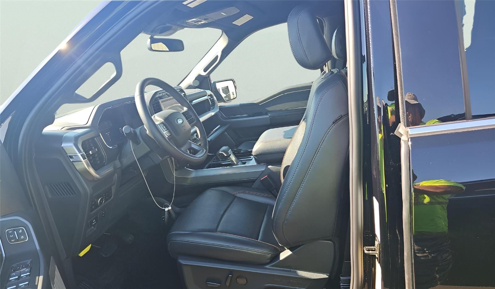 2025 Ford F150 LARI