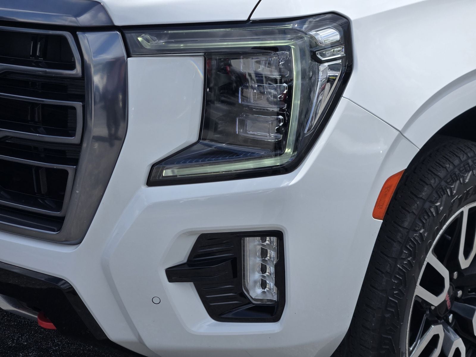 2024 GMC Yukon AT4