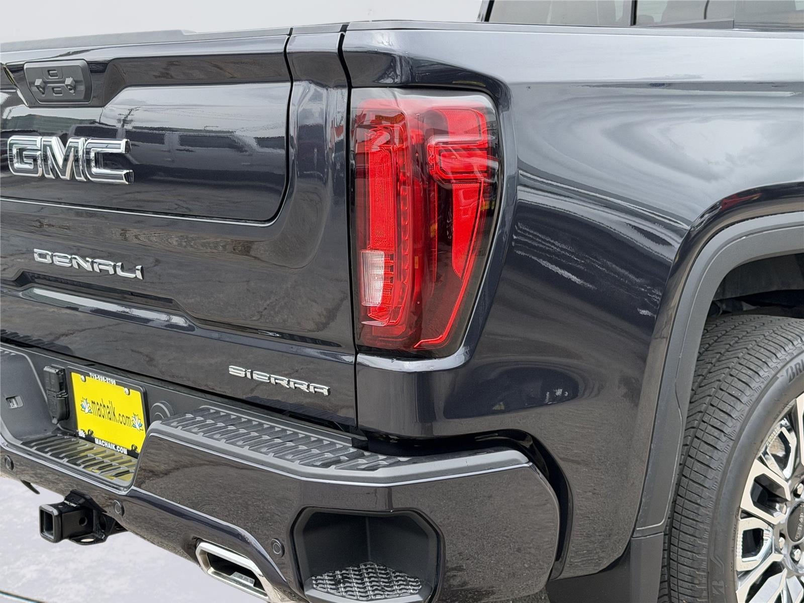 2025 GMC Sierra 1500 DNLIULT