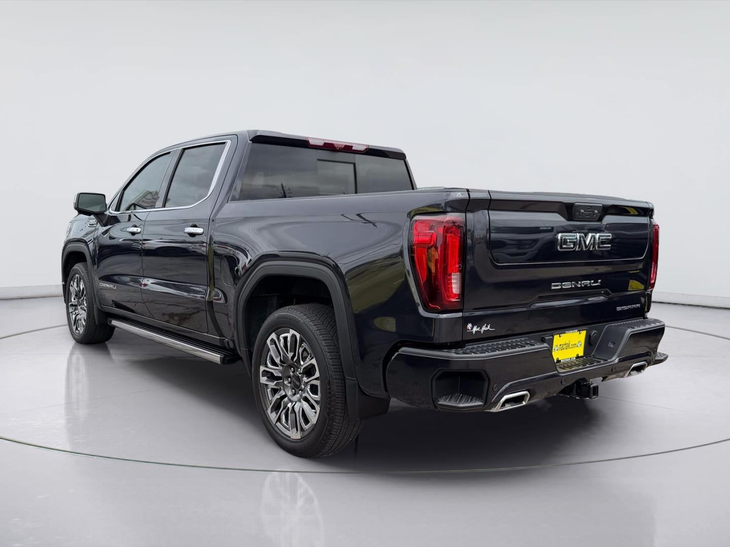 2025 GMC Sierra 1500 DNLIULT