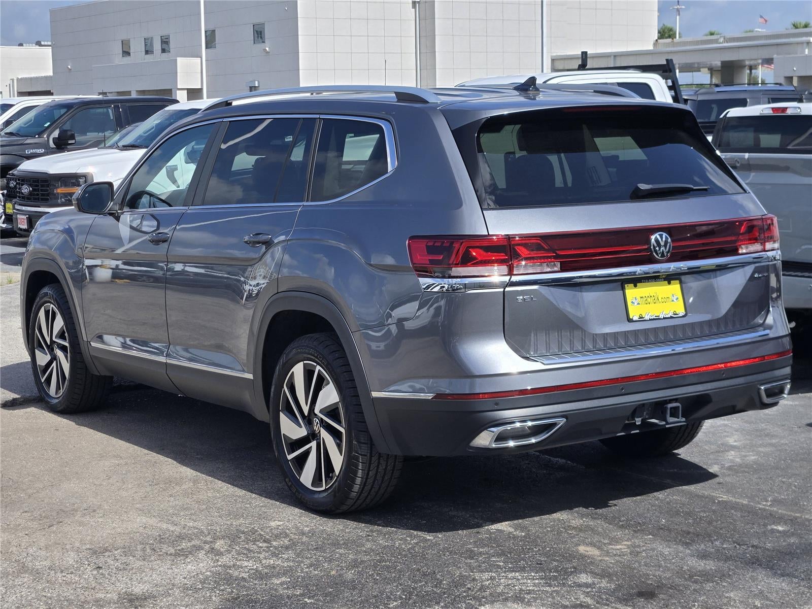 2024 Volkswagen Atlas 2.0T SEL
